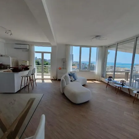 Dream House Daire Dıraç