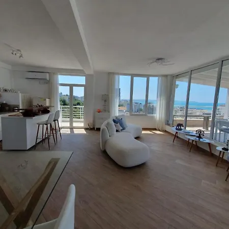 Dream House Daire Dıraç